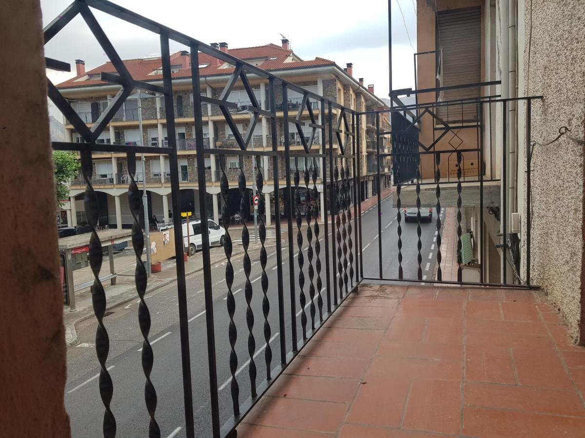 Apartament Fantastic Pis A Oliana Alt Urgell Lleida Wifi Zewnętrze zdjęcie